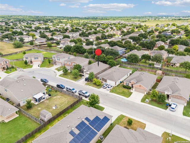 174 HIDDEN KNL, Selma, TX 78154