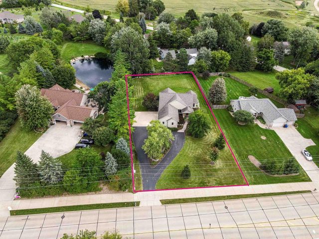 4920 N MEADE STREET, Appleton, WI 54913