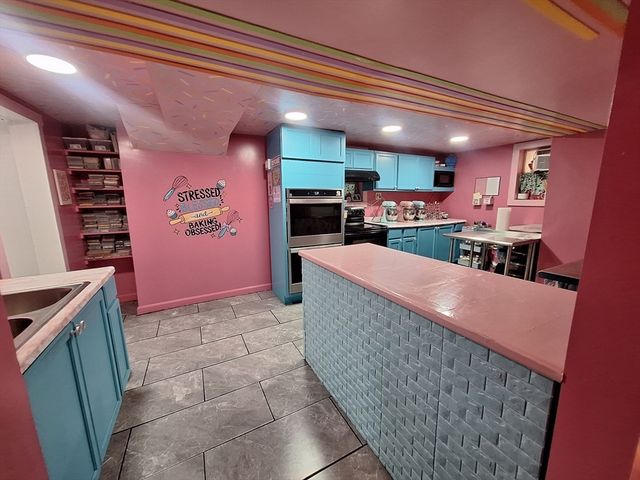 418 Rollstone St, Fitchburg, MA 01420