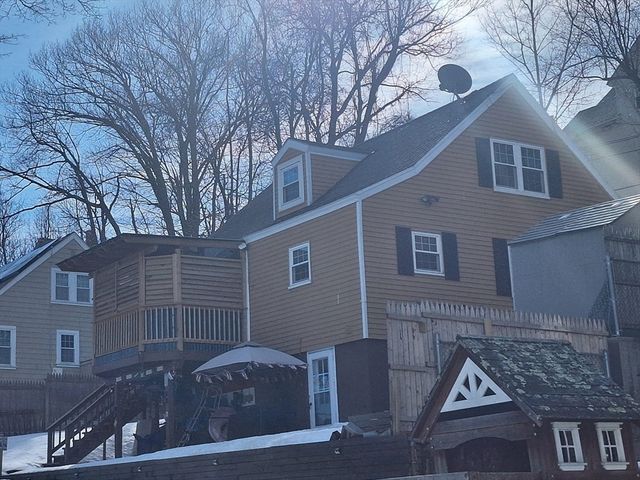 418 Rollstone St, Fitchburg, MA 01420