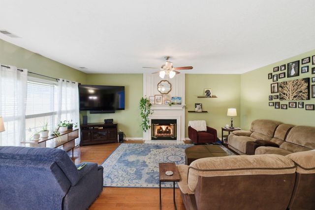 925 Seneca Park, Lexington, KY 40515