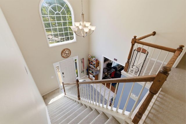 925 Seneca Park, Lexington, KY 40515