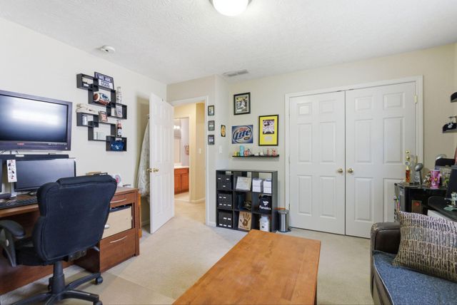 925 Seneca Park, Lexington, KY 40515
