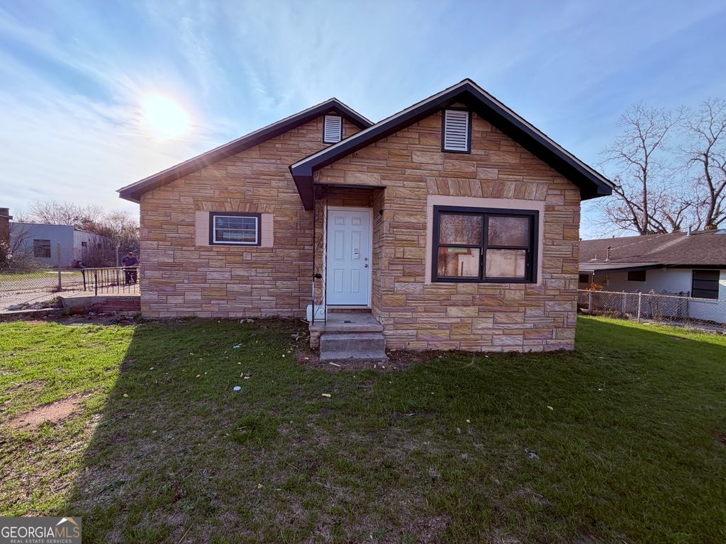 1487 Brentwood Avenue, Macon, GA 31204