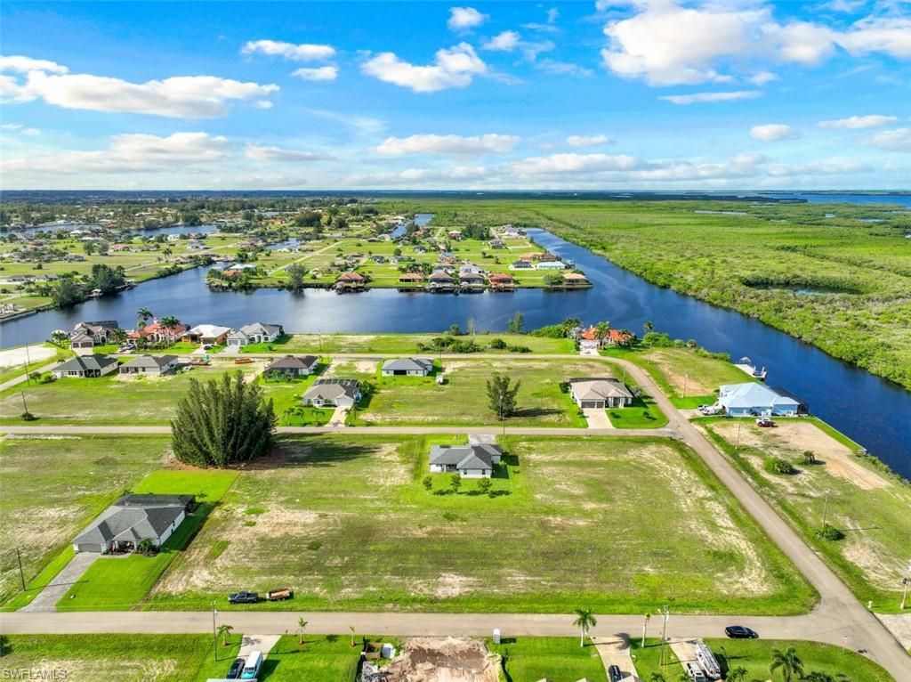 4632 NW 34th ST, CAPE CORAL, FL 33993 — exterior
