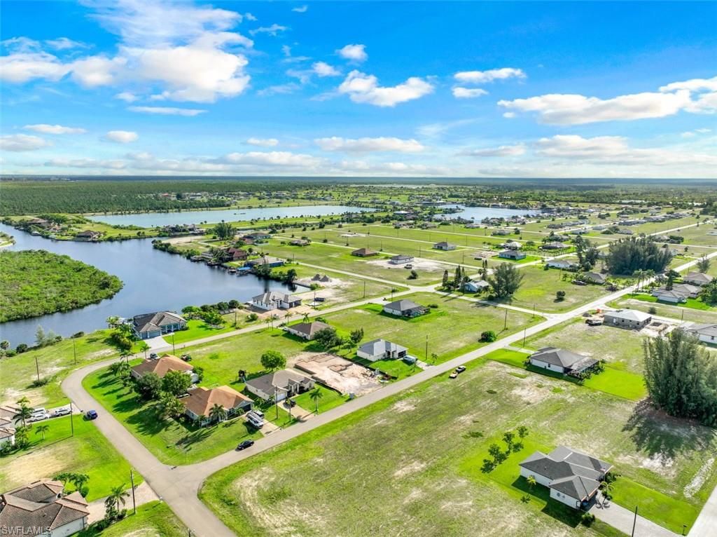 4632 NW 34th ST, CAPE CORAL, FL 33993 — photo 2