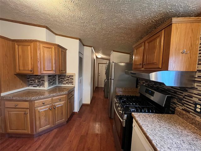 4 Scribo Lane, Wappingers Falls, NY 12590