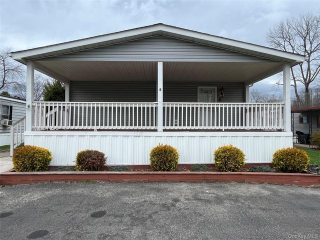 4 Scribo Lane, Wappingers Falls, NY 12590