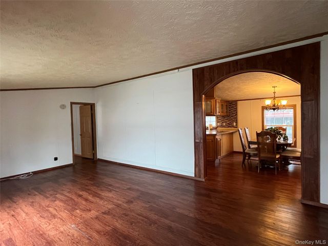 4 Scribo Lane, Wappingers Falls, NY 12590