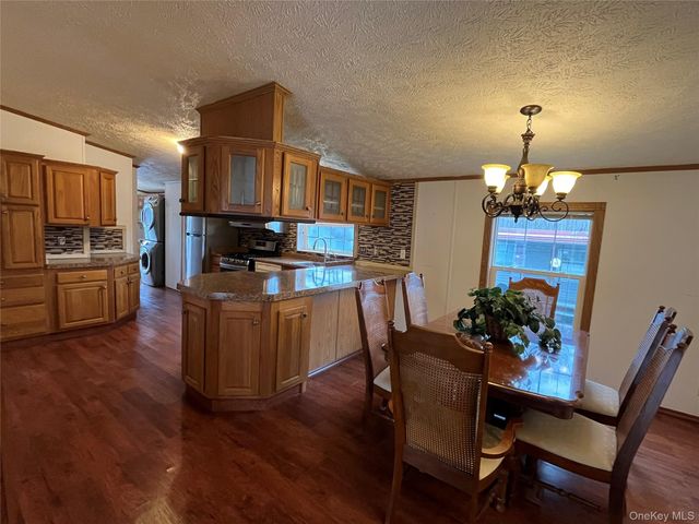 4 Scribo Lane, Wappingers Falls, NY 12590