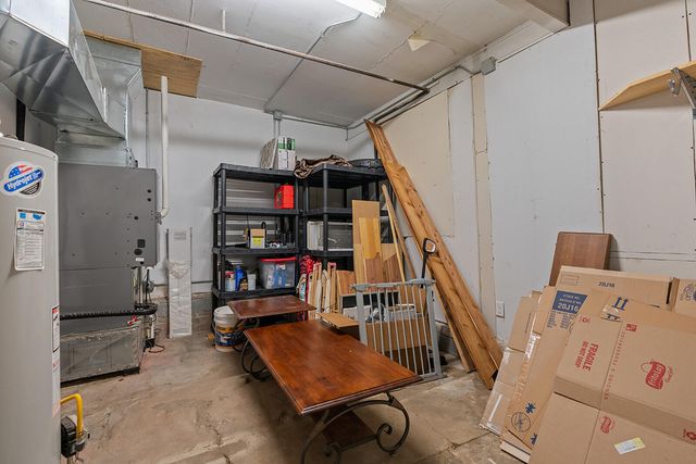 1050 E Locust Street, Springfield, MO 65803