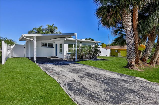 3387 MINNOW CREEK DRIVE, Hernando Beach, FL 34607