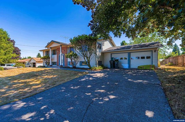 610 Apple Blossom Av NE, Keizer, OR 97303