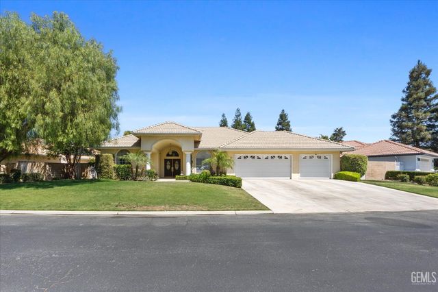 4205 Palisades Circle, Bakersfield, CA 93308