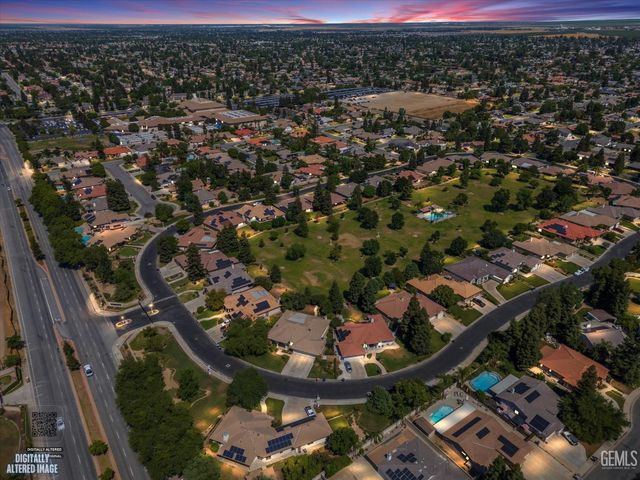 4205 Palisades Circle, Bakersfield, CA 93308