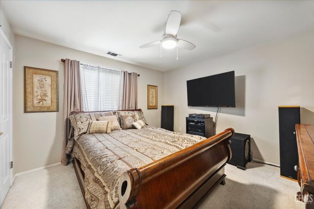 4205 Palisades Circle, Bakersfield, CA 93308