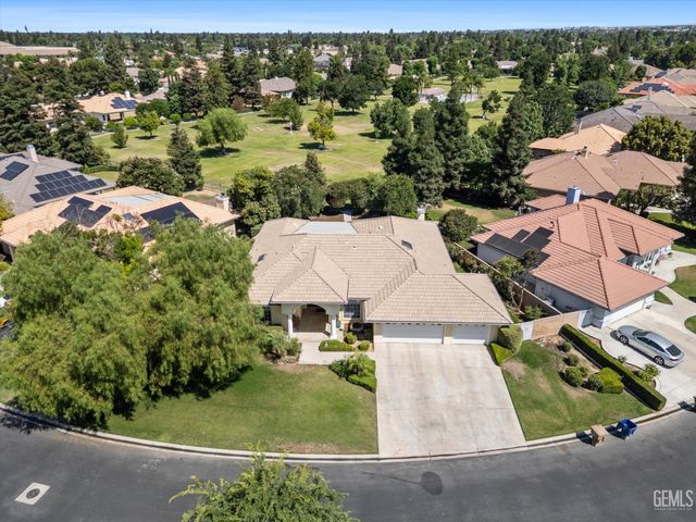 4205 Palisades Circle, Bakersfield, CA 93308