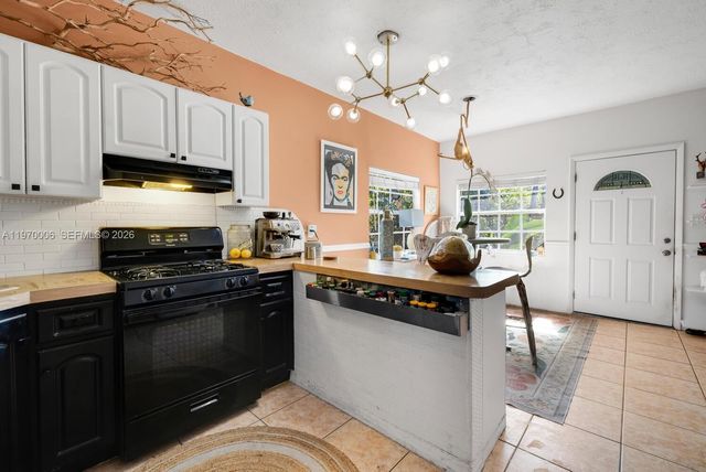 645 NE 62nd St, Miami, FL 33138