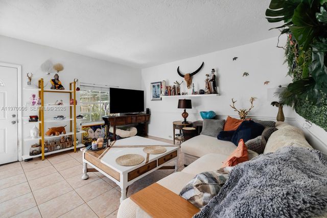 645 NE 62nd St, Miami, FL 33138