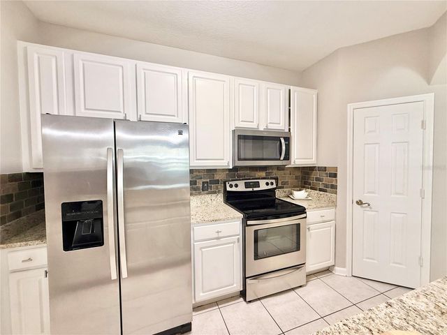 7123 YACHT BASIN AVENUE 315, Orlando, FL 32835