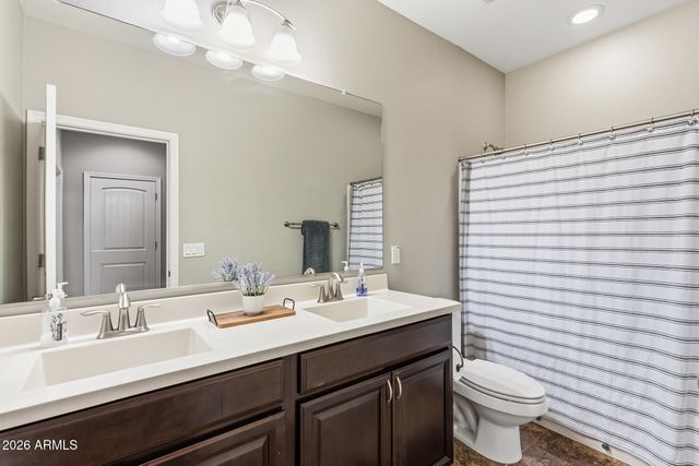 13392 W CREOSOTE Drive, Peoria, AZ 85383