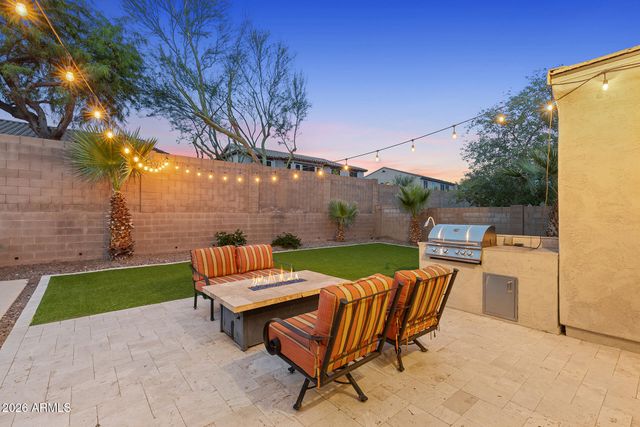 13392 W CREOSOTE Drive, Peoria, AZ 85383