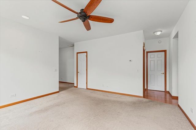 3546 Blue Heron Circle, Grayslake, IL 60030