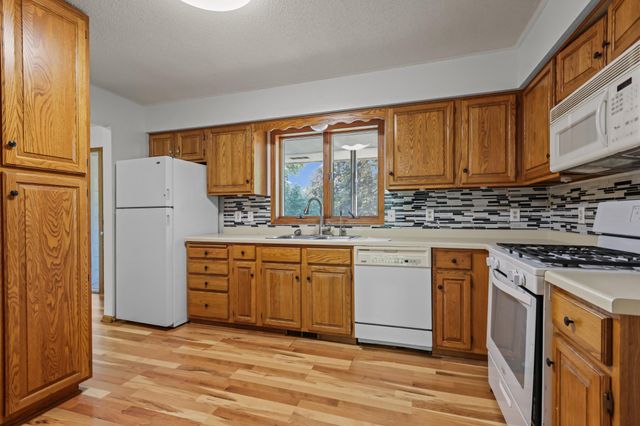 5200 W 135th Street, Savage, MN 55378