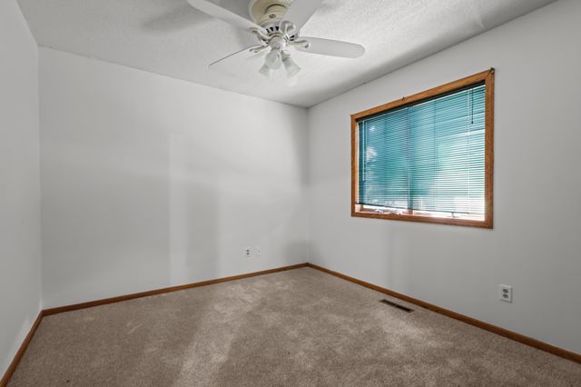5200 W 135th Street, Savage, MN 55378