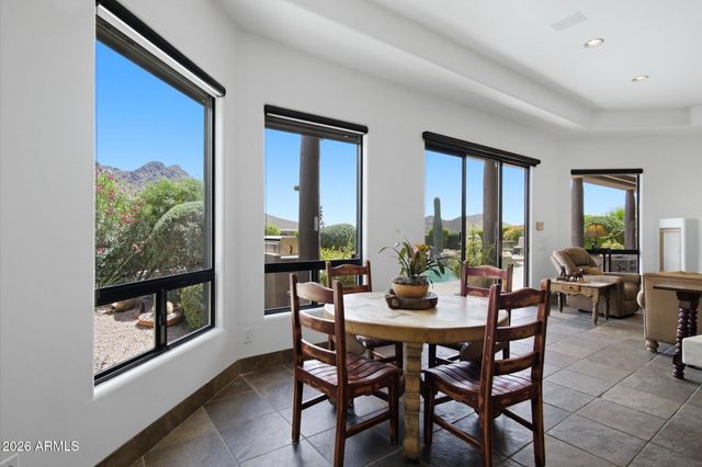 11453 E DE LA O Road, Scottsdale, AZ 85255