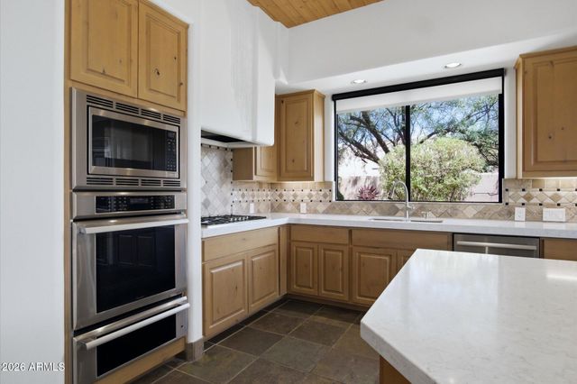 11453 E DE LA O Road, Scottsdale, AZ 85255