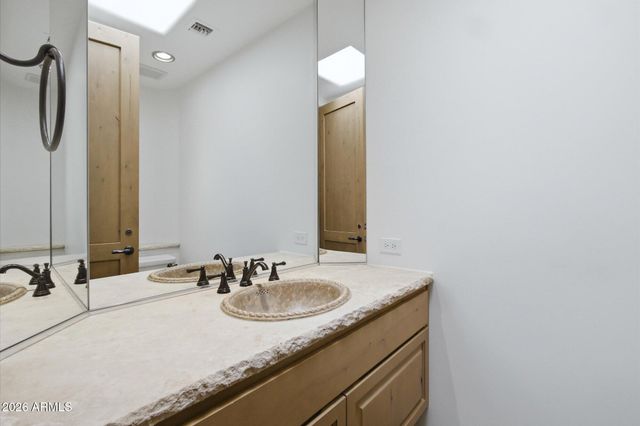 11453 E DE LA O Road, Scottsdale, AZ 85255