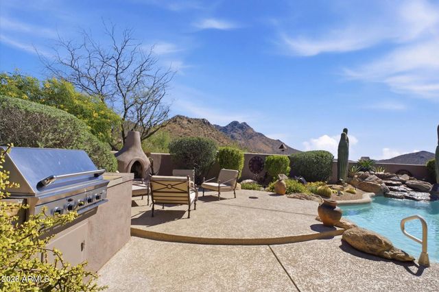 11453 E DE LA O Road, Scottsdale, AZ 85255