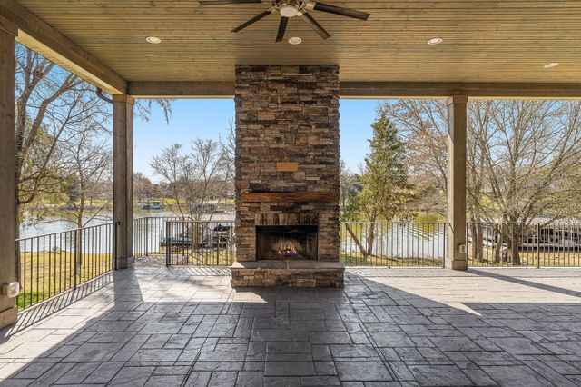 1018 Isaac Franklin Dr, Gallatin, TN 37066