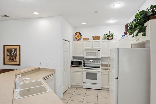 1425 WINDING OAK DRIVE, Port Charlotte, FL 33948