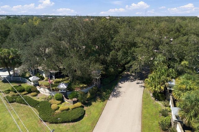 1425 WINDING OAK DRIVE, Port Charlotte, FL 33948