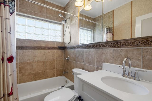 530 S 7TH STREET, Lake Wales, FL 33853