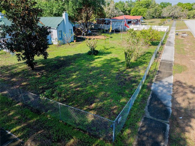 530 S 7TH STREET, Lake Wales, FL 33853