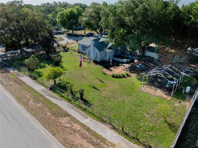 530 S 7TH STREET, Lake Wales, FL 33853