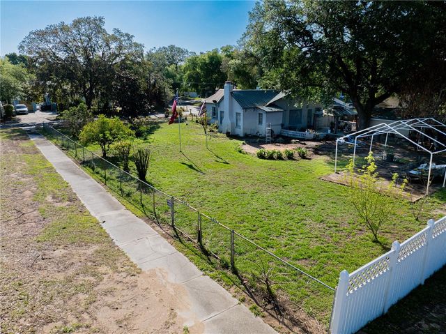 530 S 7TH STREET, Lake Wales, FL 33853