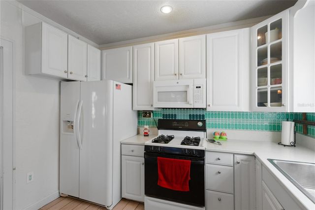 530 S 7TH STREET, Lake Wales, FL 33853