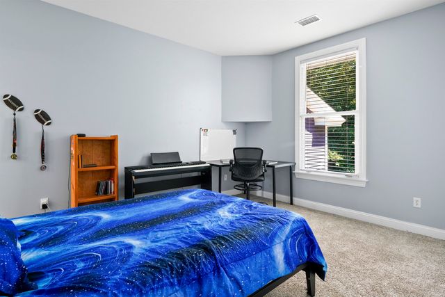 1 Deer Track Lane, Concord, NH 03301