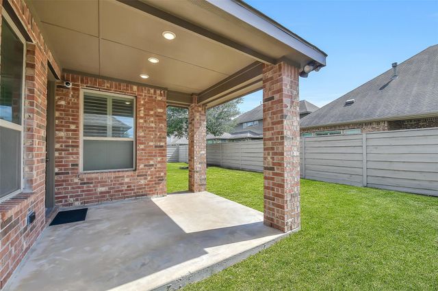 4319 Willow Crest Lane, Manvel, TX 77578