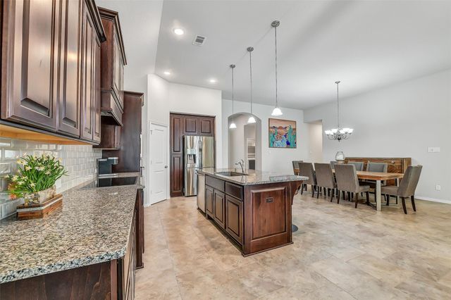4319 Willow Crest Lane, Manvel, TX 77578