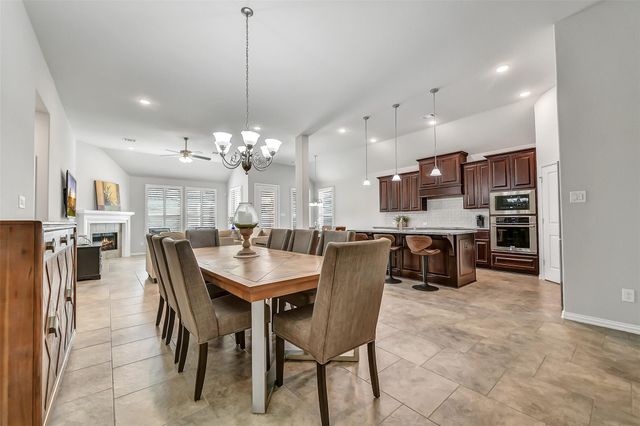 4319 Willow Crest Lane, Manvel, TX 77578