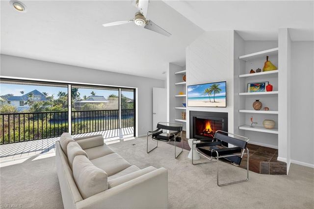 4562 Bowen Bayou RD, Sanibel, FL 33957