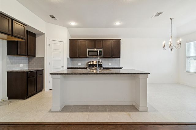 1103 Foxtail Drive, Anna, TX 75409