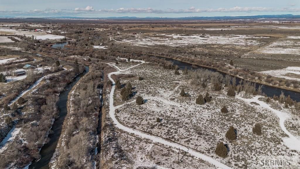 Image 2 of property listing at 808 Fall River Springs Lane, Chester, ID 83421