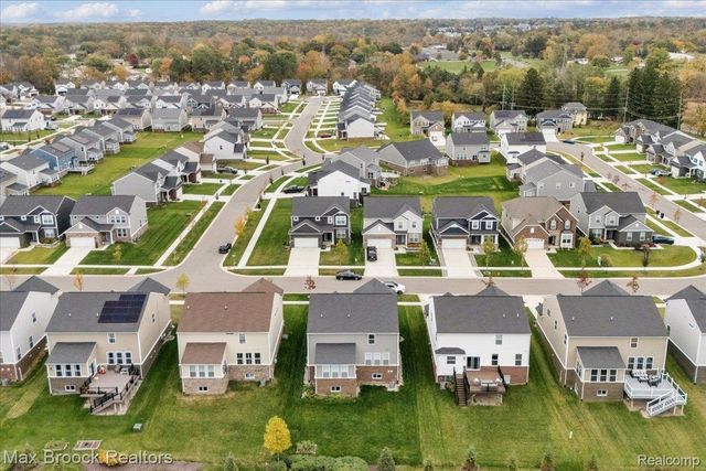 20809 Gidran Drive, Lyon Charter Township, MI 48178