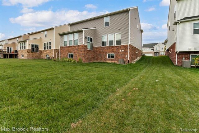 20809 Gidran Drive, Lyon Charter Township, MI 48178